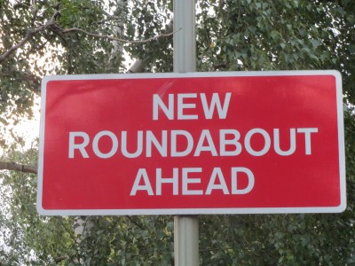 New_Roundabout_Sign